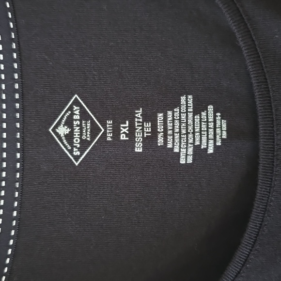 ST. JOHN'S BAY WOMENS PETITE BLACK SHORT SLEEVE TEE-SHIRT TOP SIZE PETITE XL - Picture 4 of 14